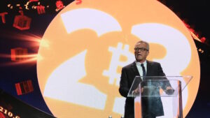Robert Kennedy: Your Right to Hold and Use Bitcoin is Inviolable